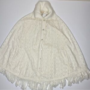Vintage 70s Poncho Hippy Boho Cape Knit Fringe Button Front Jacket OSFM